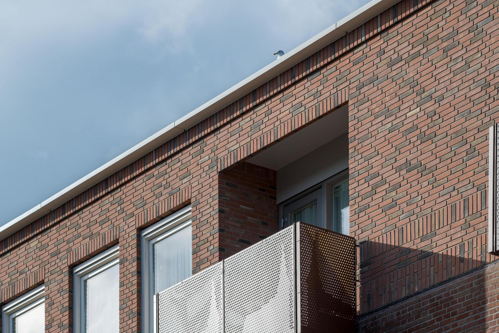 Optoppen | Renovatie header extra woonlaag, Den haag | StrikothermRenovatie header extra woonlaag, Den haag | Strikotherm