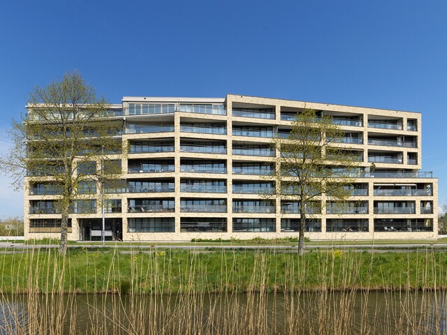 l'Arrivee Alphen aan de Rijn | Strikolith