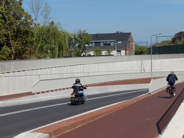 Spoorweg, ProRail, Elst | Strikolith