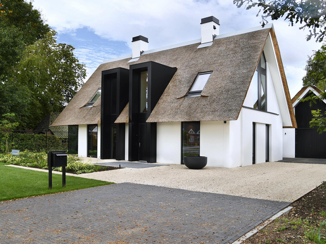 Villa, Erp | Strikolith
